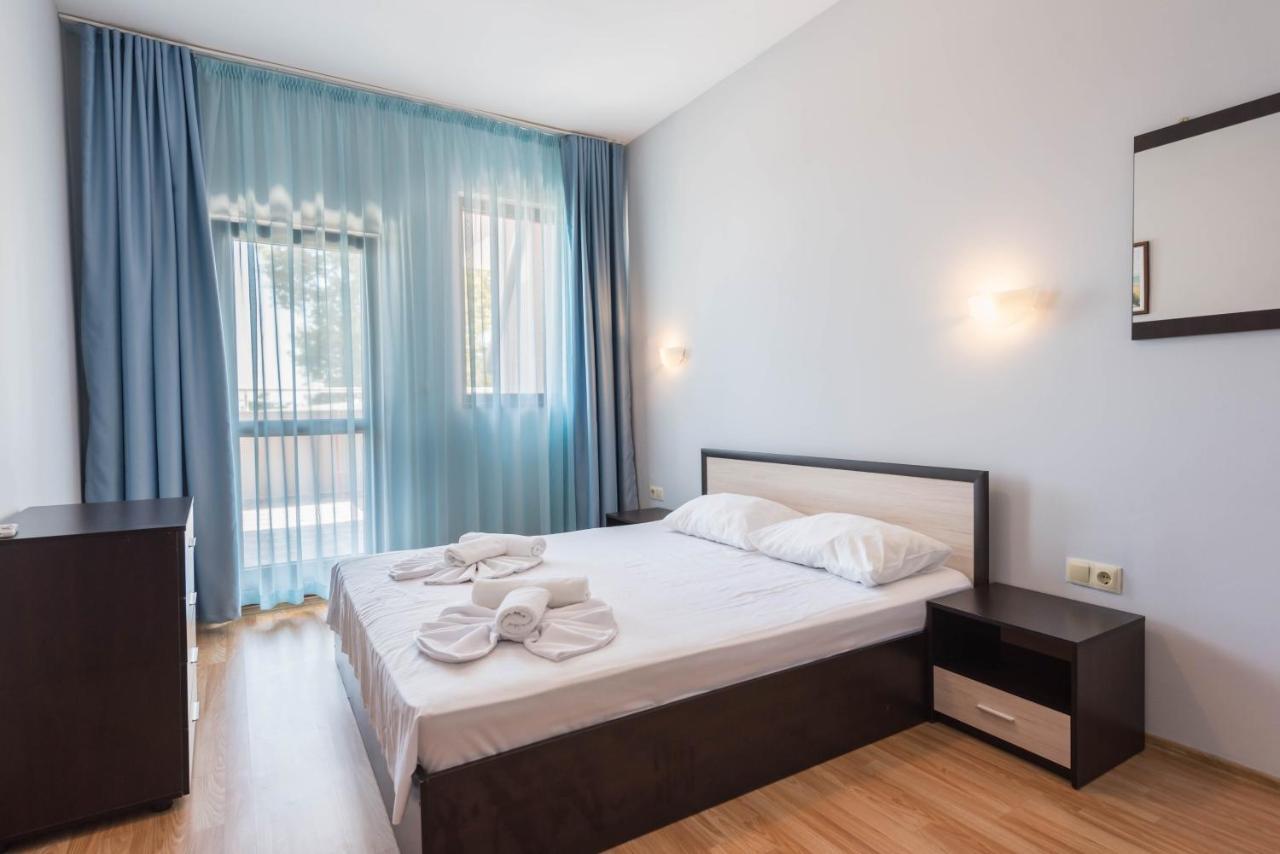 1-St Line Izvora Sea View Apartments On Goldstrand Exterior foto